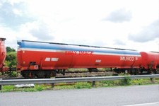 PHOTO  TEA-K 100 TON BOGIE