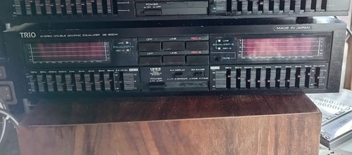 Kenwood trio 900w - /,
