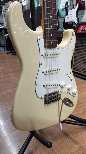 Fender japan stratocaster - fender,