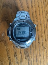Dive watch