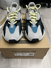 Yeezy Boost 700 Waverunners 