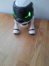 Genesis Toy Dog :Barking / Walking/Lights Up, Please Read Description