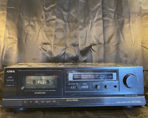 Aiwa stereo cassette deck - aiwa,