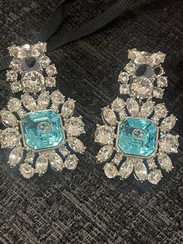 Gucci clip earrings - on,