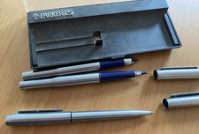 Vintage Parker 25 Fountain and