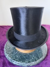 (032) Vintage Lincoln Bennett