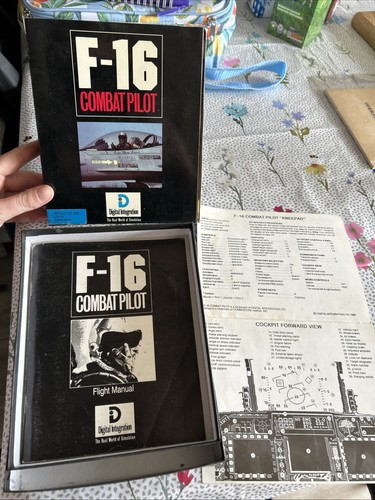 Combat pilot commodore - f-16,