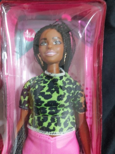Barbie fashionistas doll 144 - fashionistas,