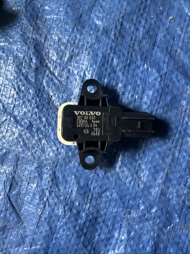 Volvo s60 crash impact - ii,