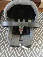 Mamas and Papas pliko P3 car