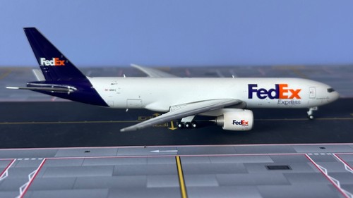 Fedex express boeing 777f - boeing,