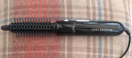 Vidal sassoon tangle free - sassoon, hot