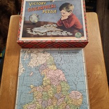 Vintage COMPLETE wooden Victory Geographical Puzzle ENGLAND & WALES  M2 12"/9"