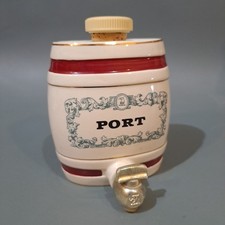 Wade Pottery Port Barrel Decanter Royal Victoria