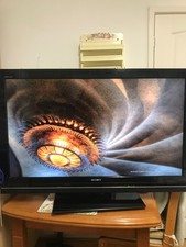 Sony Bravia 40" LCD tv with