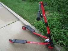 Y FLIKER F3 3-Wheel Fun Red