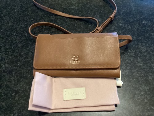 Radley london phone cross body - london,