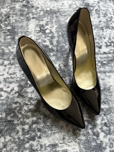 Ivanka trump women black - ivanka,