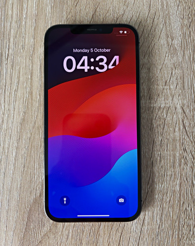 Apple iphone pro - apple,