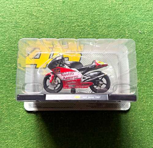 Valentino rossi vr46 - valentino, 1:18