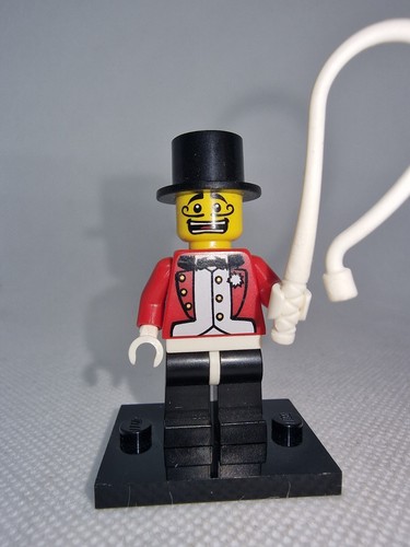Lego minifigure collectible - minifigure,