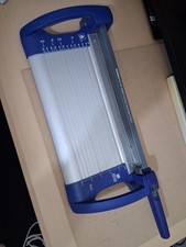 AVERY BS5498 Hand Operated Precision Guillotine For Cutting Paper - 31.5cm Cut