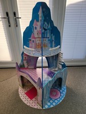 Rapunzel Tower / Frozen Castle Dolls House