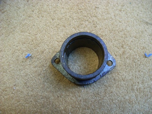 Distributor mounting sleeve - mounting,