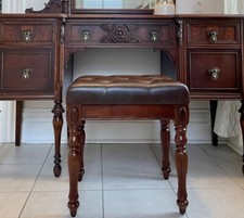 Vintage Style Vanity Stool