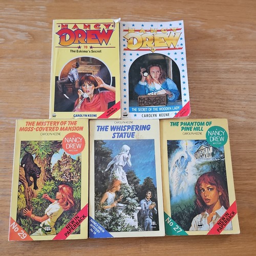 Nancy drew vintage paperback - 5,