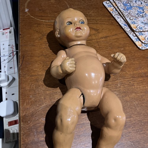 Vintage composition baby - a,