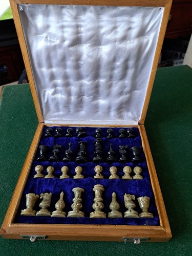 Vintage chess set - vintage, possibly