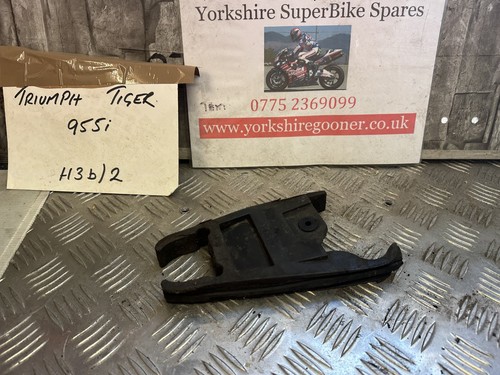 Triumph 955i tiger chain - triumph,