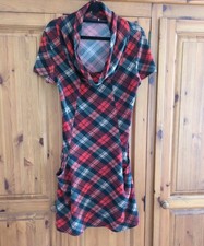 Ladies Red Plaid Dress Size 10 By Tenki
