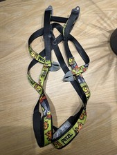 Petzl Kids Ouistiti Full Body Climbing Harness age 4-9yrs 30kg