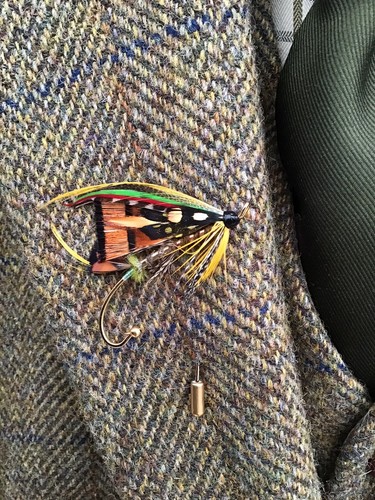 Salmon fly brooch - salmon,