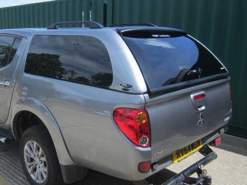 Mitsubishi l200 long bed 2009 - mitsubishi,