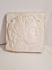 VINTAGE PLASTER CAST TABLET  TABLE ART 28CM X 27CM FACE SUBJECT