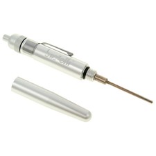 Precision Oiler by Buzzetti: Efficient Oil Tool for Tight Spaces in Moped