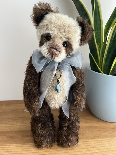 Charlie bears doodle - bears,