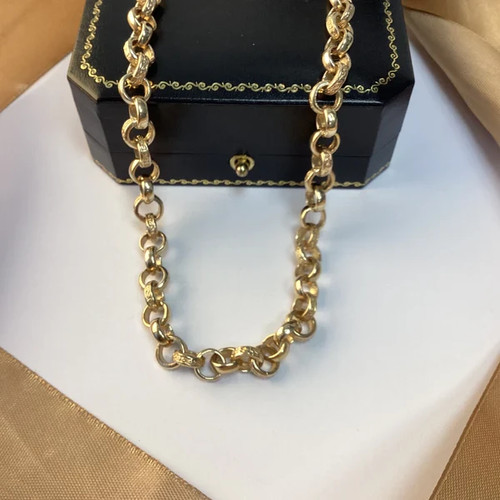 9ct yellow gold patterned - 9ct,