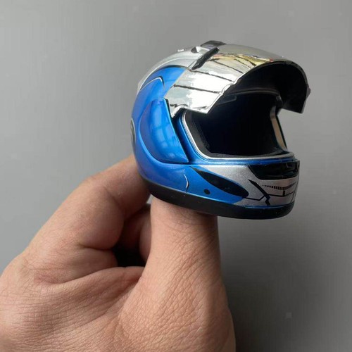 Scale male figures - figures, helmet