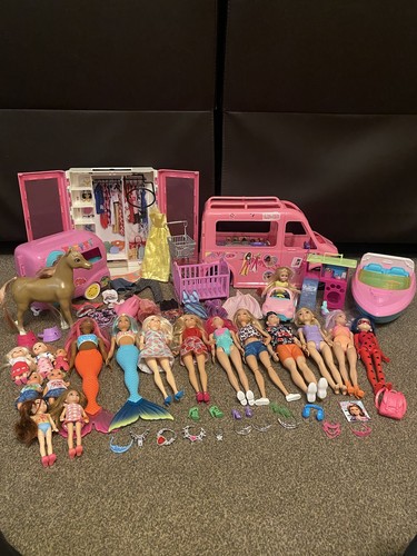 Huge barbie bundle - barbie,