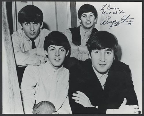 Ringo starr signed photograph - ringo,