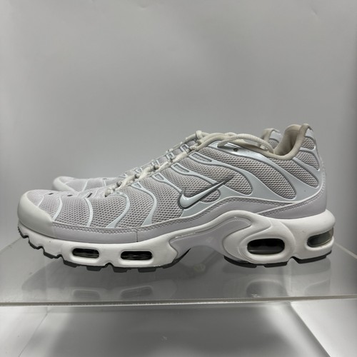 Brand new nike - brand, air