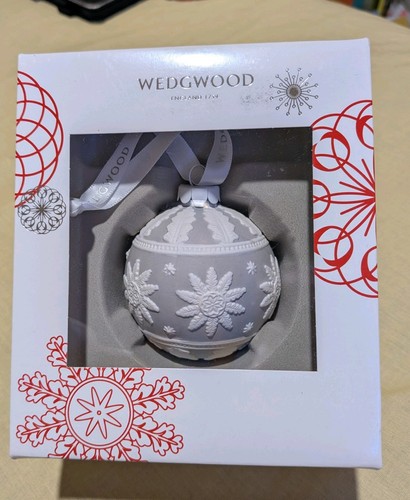 Boxed wedgwood christmas - boxed,