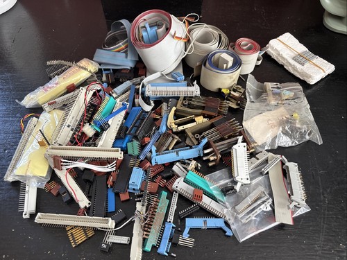 Vintage job lot radio - of,