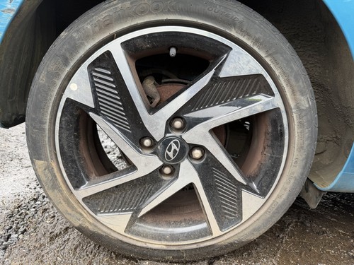 Hyundai i10 alloy wheel - hyundai,