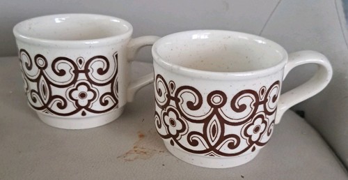 Biltons coffee mugs - x,