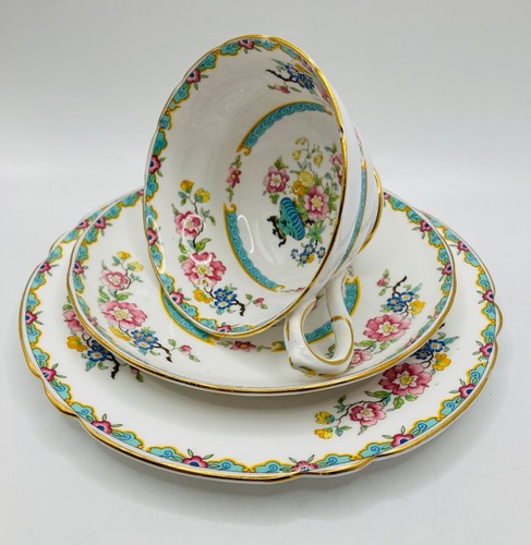 Stunning grosvenor china - stunning,
